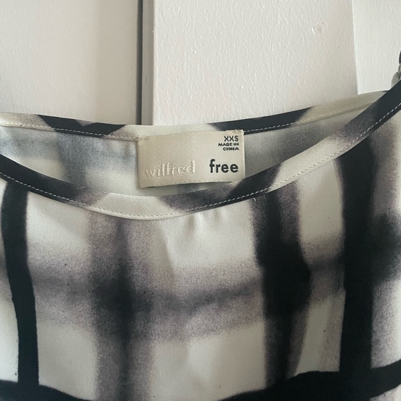 checkered aritzia top - Picture 2 of 3